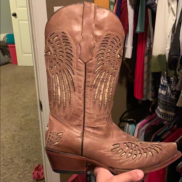 Tan cowboy boots size 8 **** will negotiate **** - Picture 1 of 5
